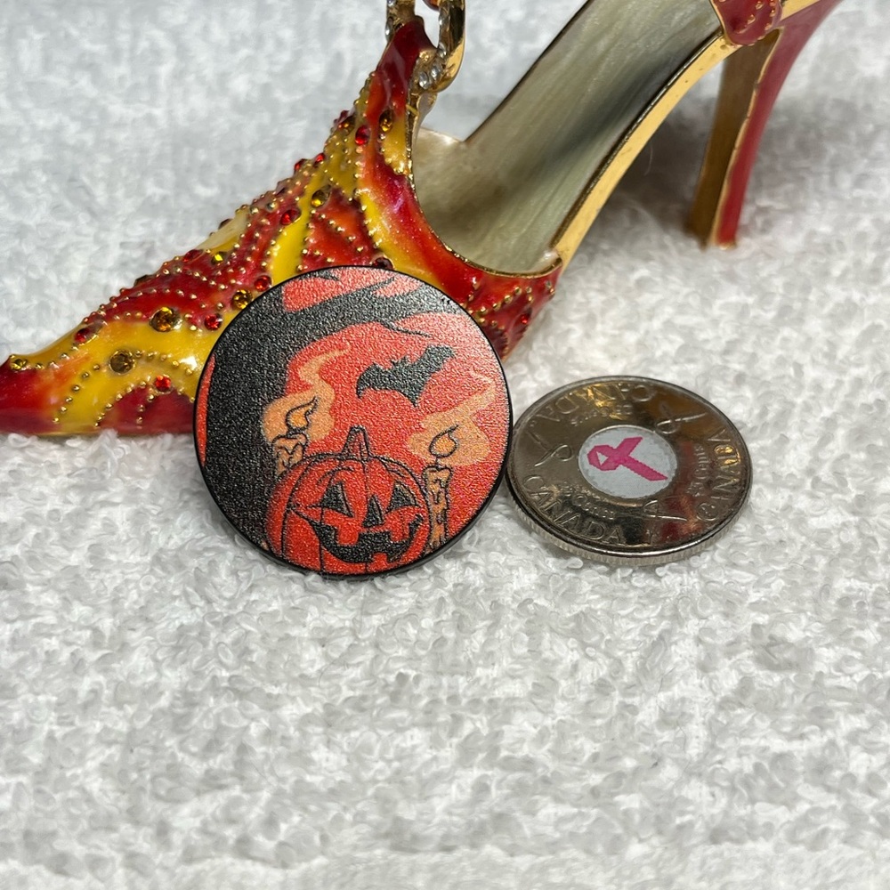 Sweet pumpkin/Halloween pin-NEW - Picture 3 of 4